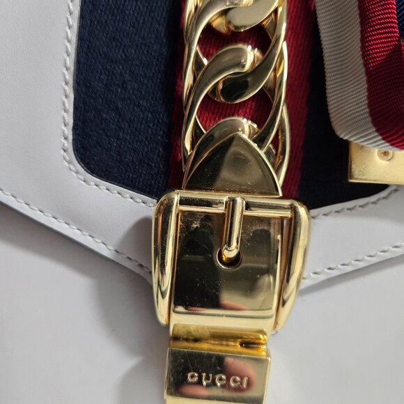 Gucci purse like new Medium💥 - Picture 6 of 14